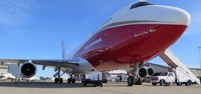 Boeing 747-400 Super Tanker