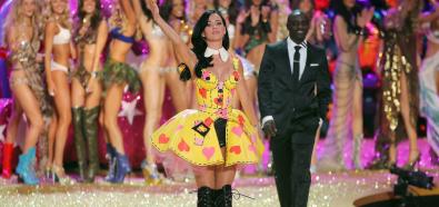 Katy Perry na Victorias Secret Fashion Show 2010 w Nowym Jorku